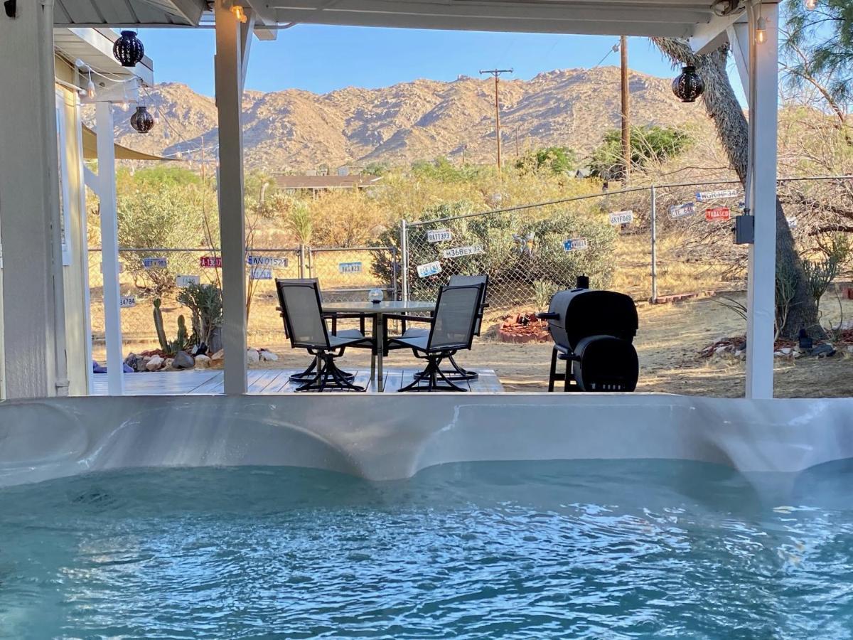 Float Pool, Hot Tub, Sauna, Views, Telescope-Skywatchers Haven Joshua Tree Esterno foto